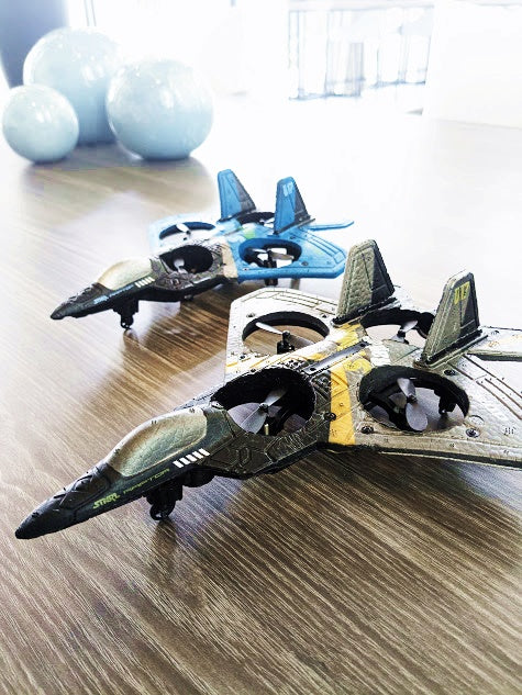 2.4G ラジコンドローン戦闘機  空中回転、ホバリング、らせん飛行!6軸ジャイロ搭載グライダー飛行機